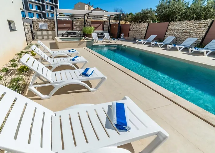 Pinna - Sv. Jerolim Pula