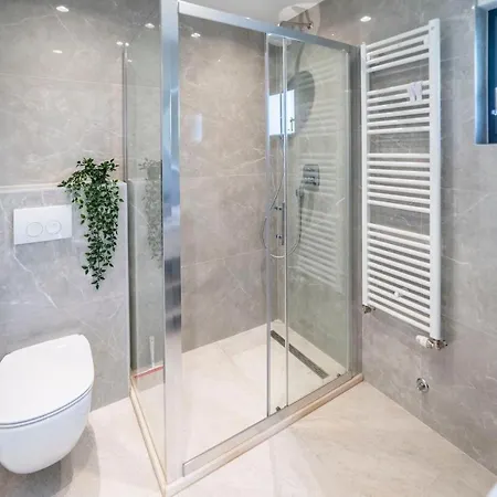 Pinna - Sv. Jerolim Apartman *